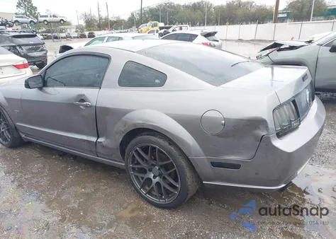 2007 Ford Mustang Gt Deluxe/Gt Premium from USA, damaged, VIN 1ZVFT82H575260357